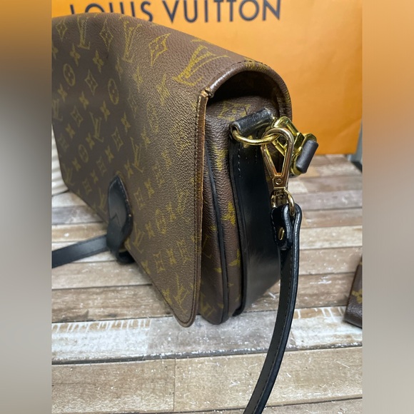 Louis Vuitton Bag & Wallet - Picture 3 of 12